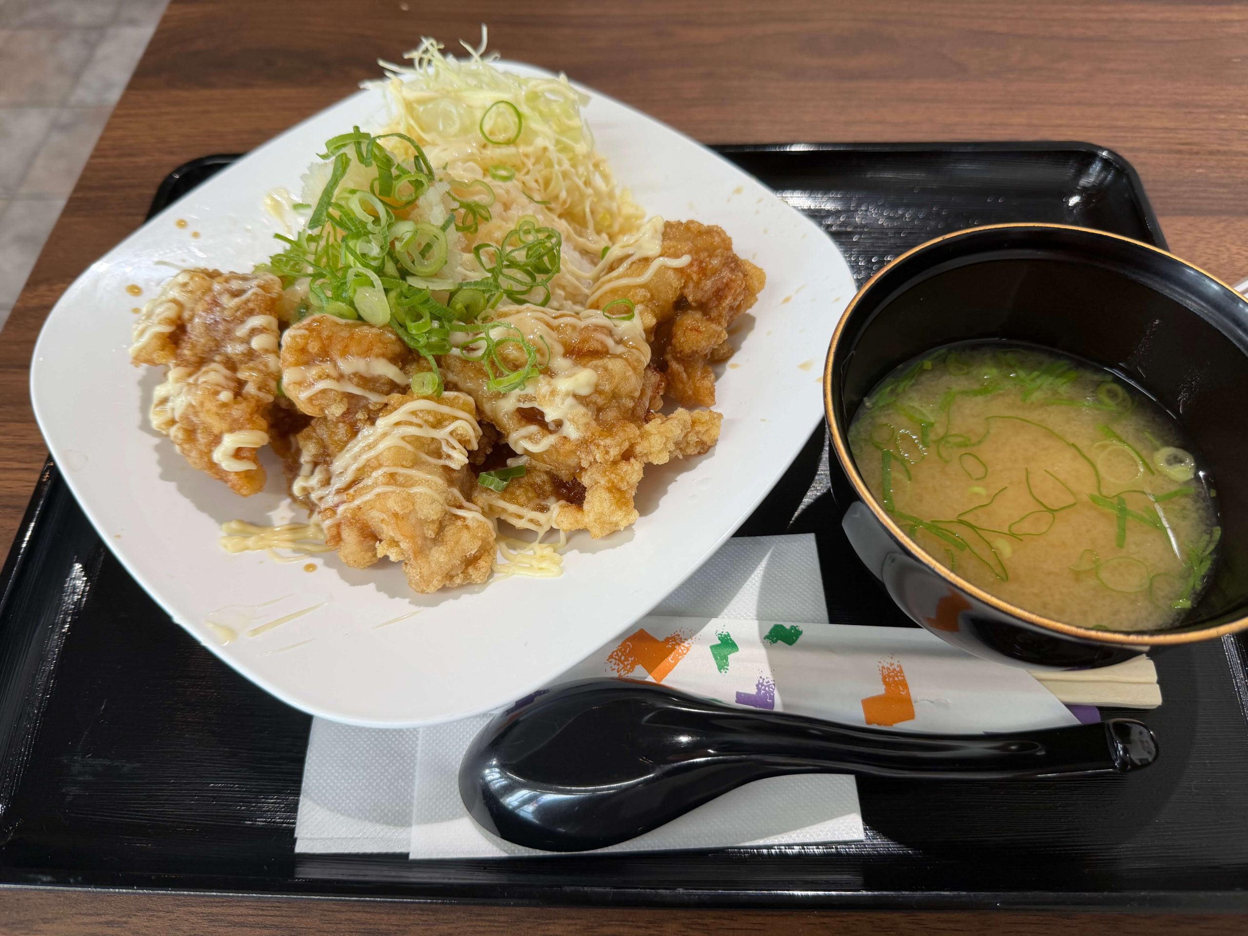 めぐる食堂　唐揚げポン酢　ランチ