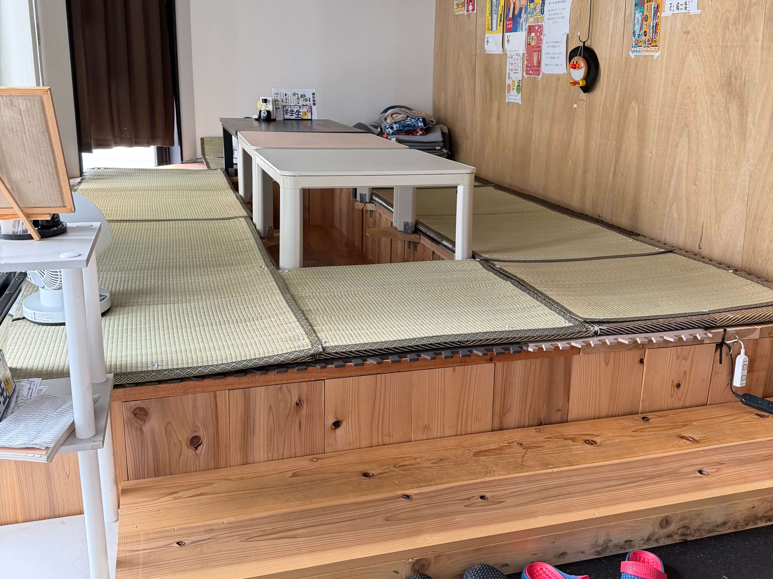 めぐる食堂　ほりごたつ