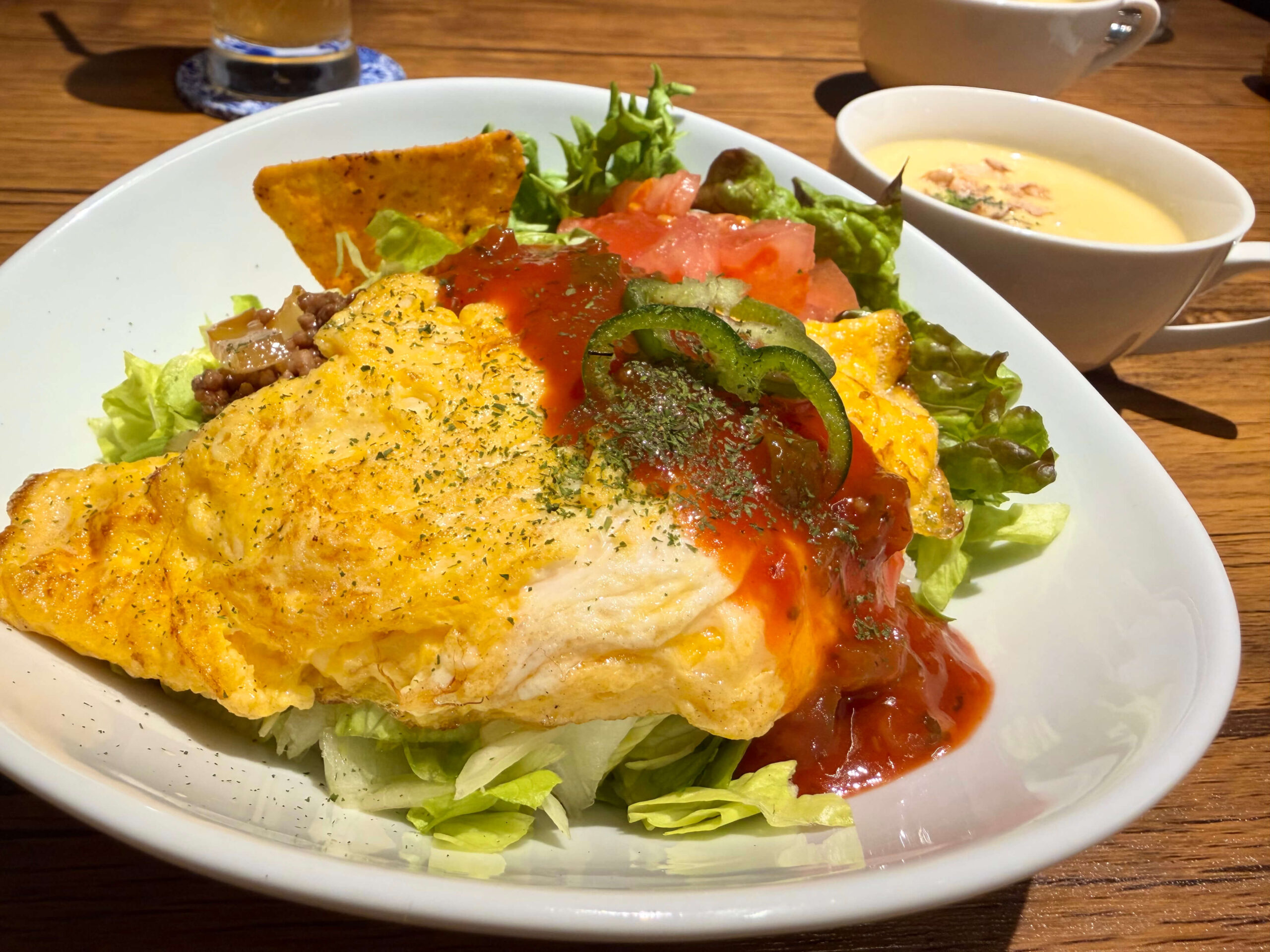 地産野菜_小麦畑_オムレツタコライス