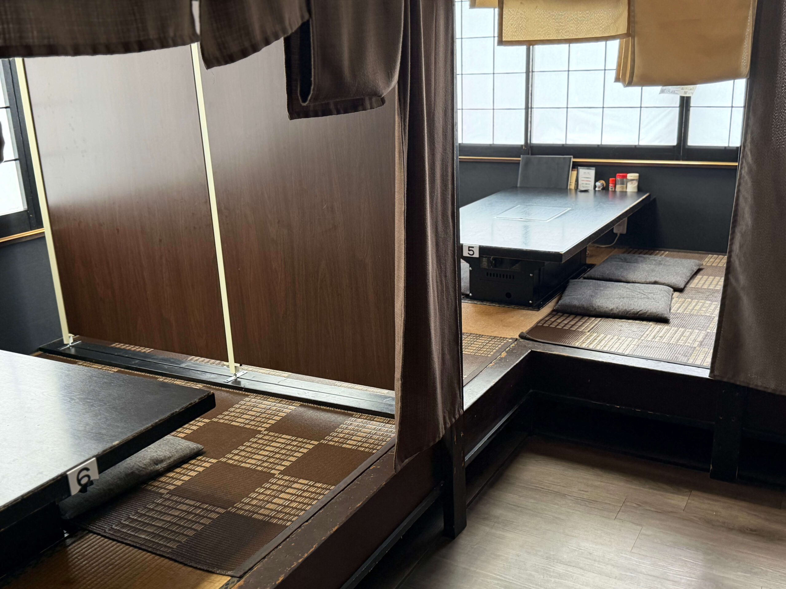 焼肉こほくえん_店内